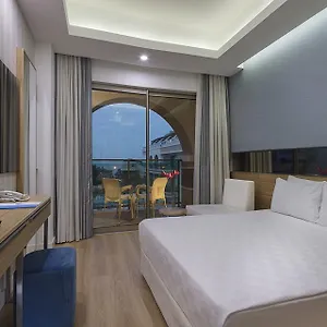 Standard Room Side Sea View